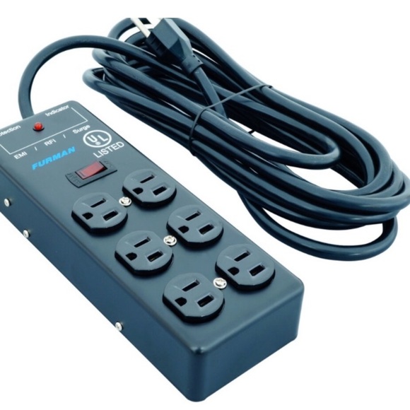 NWB Furman SS-6B / 6 Outlet, 2×3 Metal Chassis Surge Suppressor Strip - Picture 1 of 5
